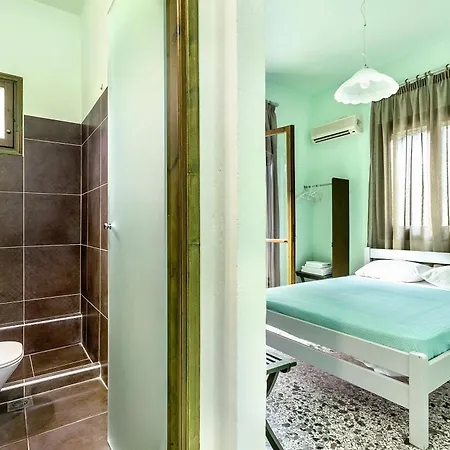 Old Boat Double 1 Апартаменты Никиана