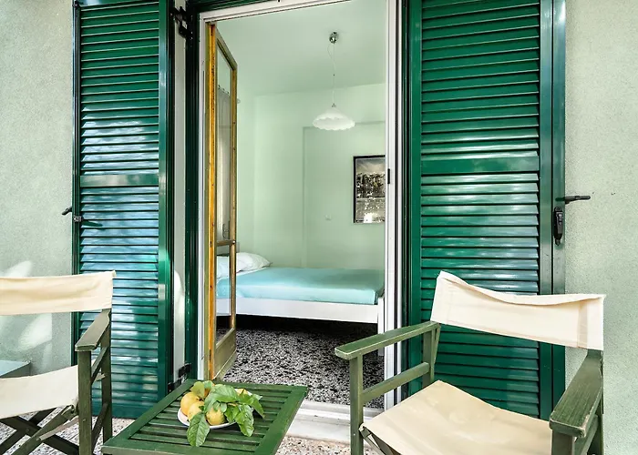 Old Boat Double 1 Daire *